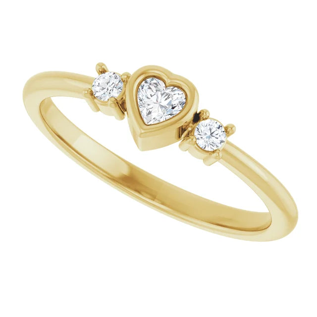 14K Yellow 1/6 CTW Natural Diamond Ring