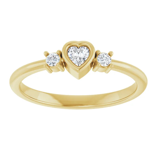 14K Yellow 1/6 CTW Natural Diamond Ring